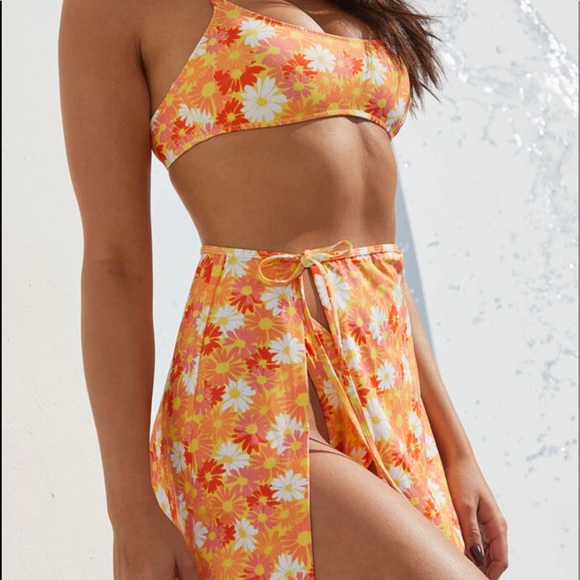 Pacsun Orange Floral Three Piece Swim Set - Picture 2 of 3